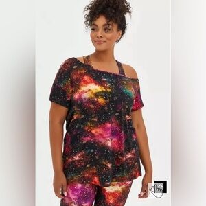 Torrid active off shoulder top size 00
